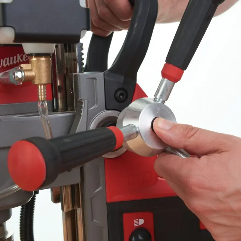 Aku magnetická vrtačka Milwaukee M18 FMDP-0C (Bez aku) vrták/korunka pr. 13/38 mm (MI4933451636)