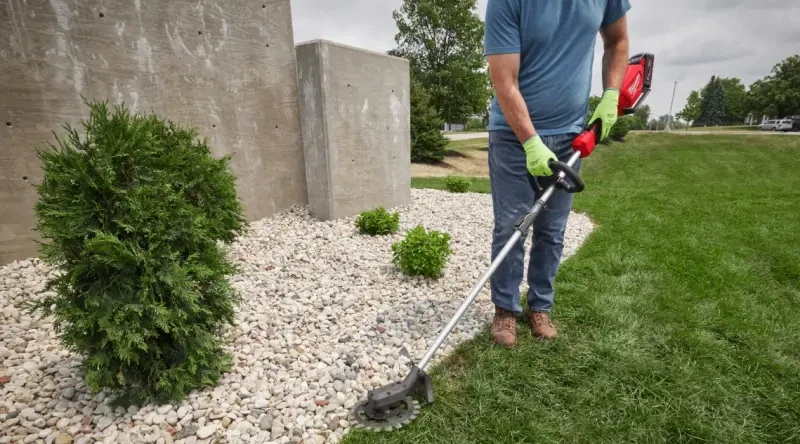 Vyžínač plevele QUIK-LOK Milwaukee M18 FOPH-RA, bez aku a pohonné jednotky, 4932492669 (MI4932492669)