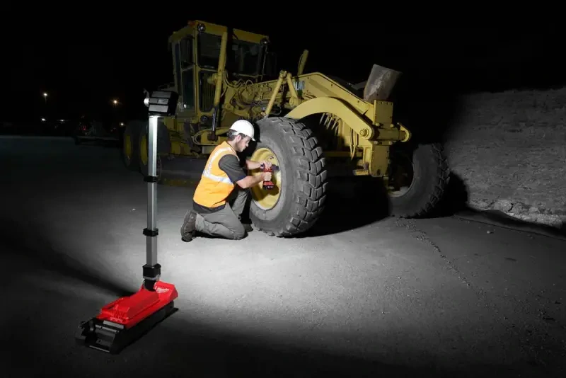 Aku stojanová svítilna Milwaukee M18 ONERSAL-0, ONE-KEY, TRUEVIEW LED osvětlení, bez aku, 4933459431 (MI4933459431)