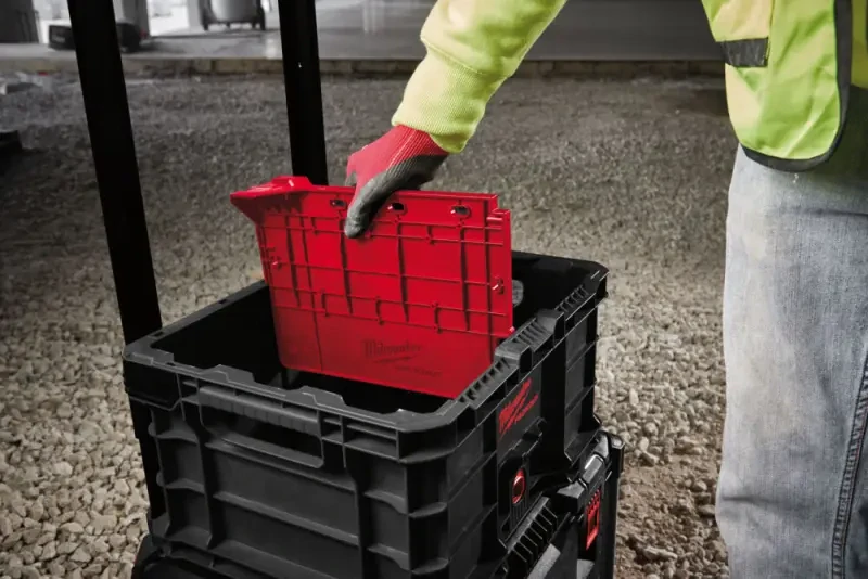 Milwaukee 4932471724 - Přepravka Packout™ (MI4932471724)