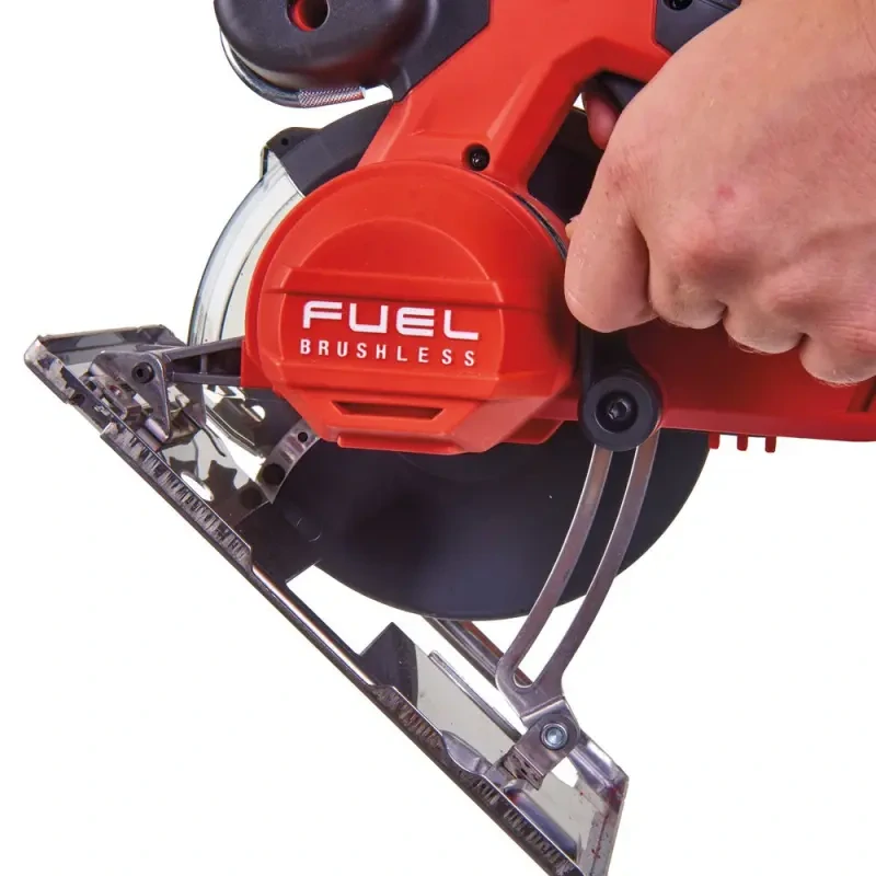 Aku kotoučová pila na kov Milwaukee M18 FMCS-0X (bez aku) (MI4933459192) Aku kotoučová pila na kov Milwaukee M18 FMCS-0X (bez aku) (MI4933459192)
