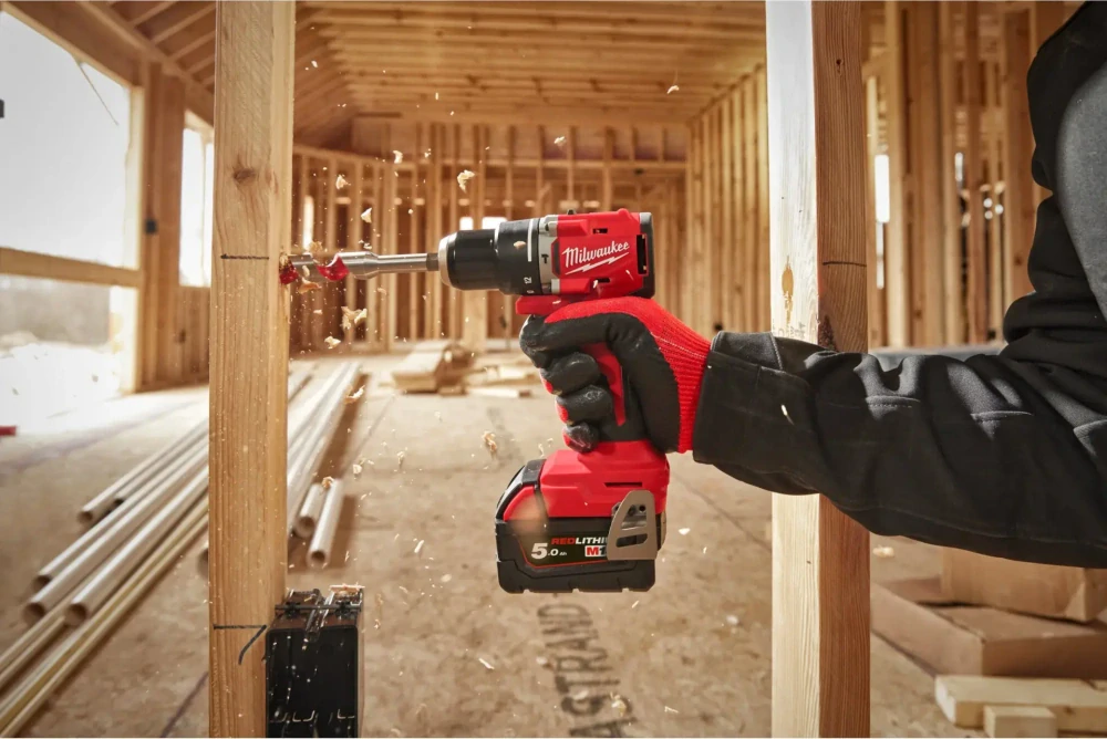 Aku vrtačka s příkleme Milwaukee M18 BLPDRC-0