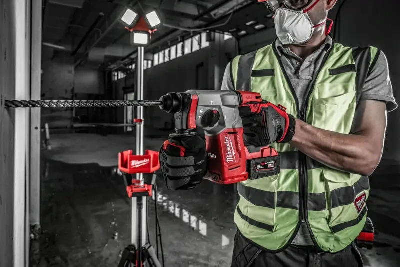Aku kombinované kladivo SDS-plus Milwaukee M18 BLH-502X (5,0 Ah) (MI4933478894)