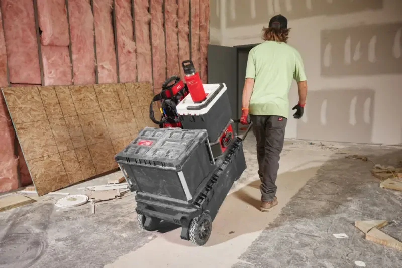 Láhev s víčkem 1065 ml PACKOUT™ červená. Milwaukee 4932493467 (MI4932493467)