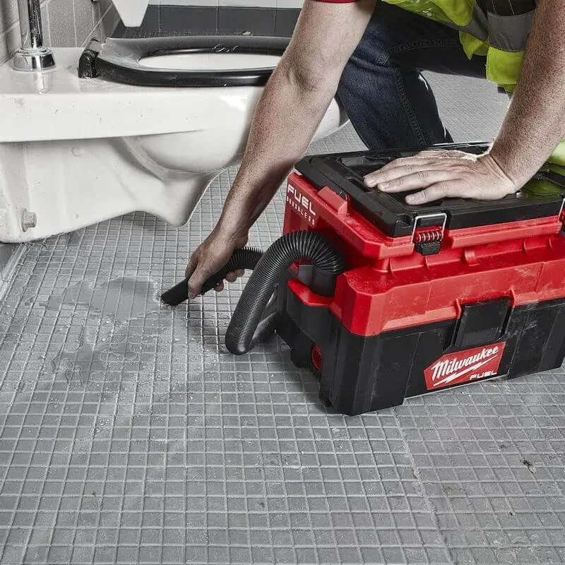 Aku průmyslový vysavač Milwaukee M18 FPOVCL-0, PACKOUT, mokré/suché vysávání, bez Aku, 4933478187 (MI4933478187)