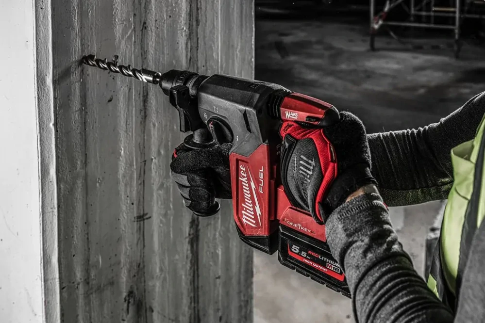 Aku 4-režimové kladivo 26 mm Milwaukee M18 ONEFHX-0X DS-PLUS s sklíčidlem FIXTEC™ (bez aku) 4933478503 (MI4933478503)