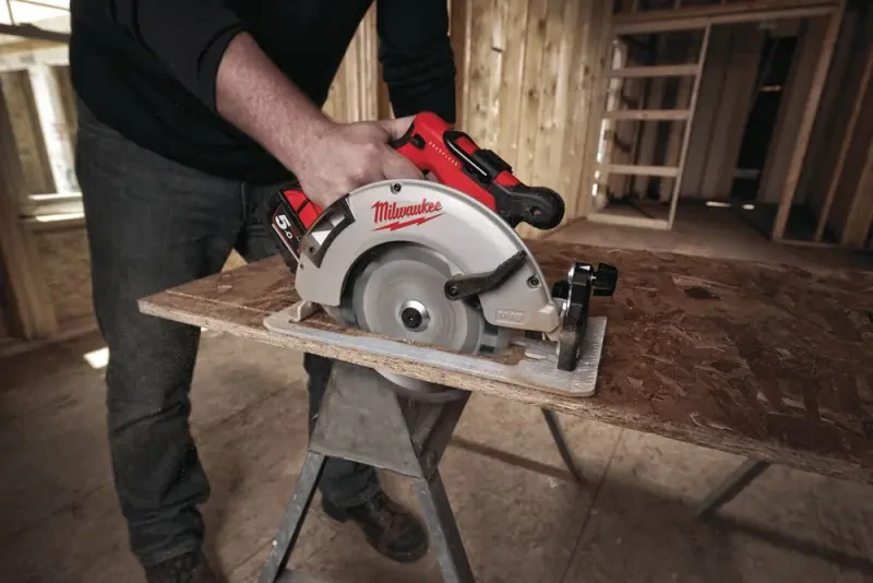 Aku kotoučová pila Milwaukee M18 BLCS66-502X (5,0 Ah) (MI4933464590)