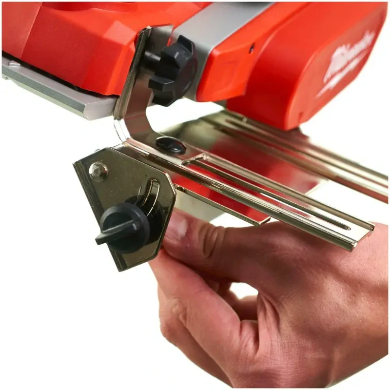 Aku hoblík Milwaukee M18 BP-0, šířka 82 mm, odběr až 2 mm, bez Aku, 4933451113