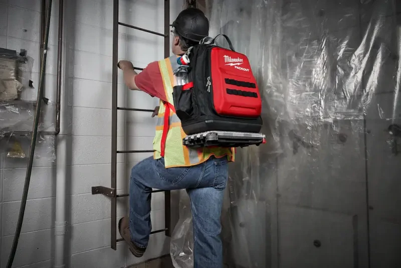 Milwaukee 4932471131 - Batoh Packout™ (MI4932471131)