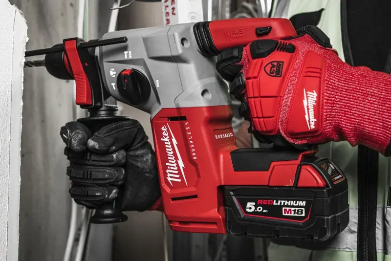 Aku kombinované kladivo SDS-plus Milwaukee M18 BLHX-502X Fixtec (5,0 Ah) (MI4933478892)