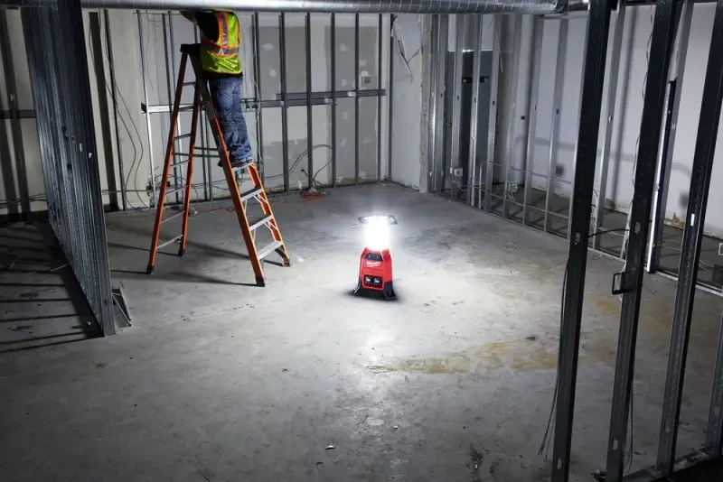 Aku lucernová svítilna/lampa Milwaukee M18 ONESLDP-0, 9000 lm, ONEKEY, TRUEVIEW LED osvětlení, bez aku, integrovaná nabíjčka, 4933459160 (MI4933459160)